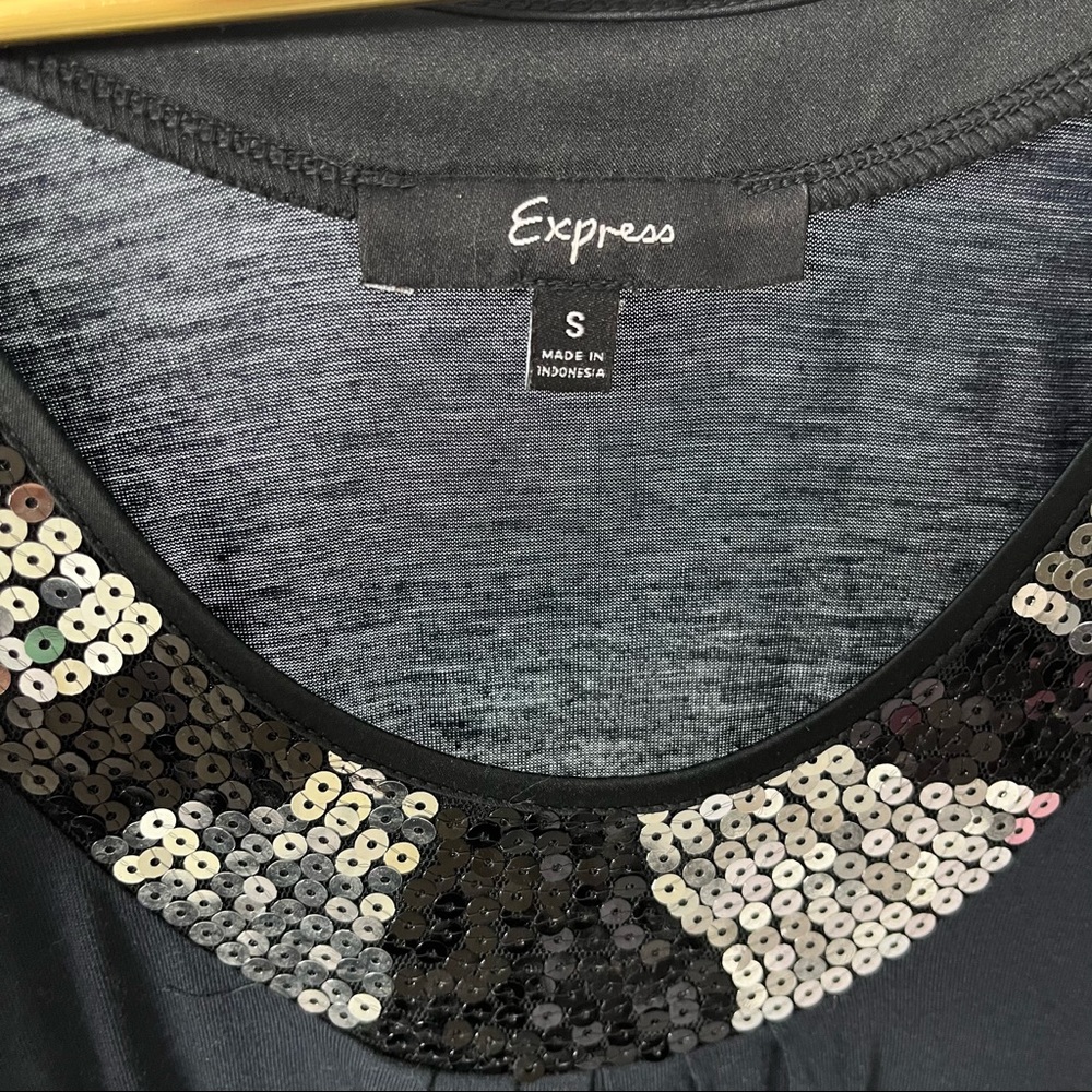 11) Express Black & Silver Sleeveless Sequin Scoopneck Dress Size Small - Picture 7 of 12